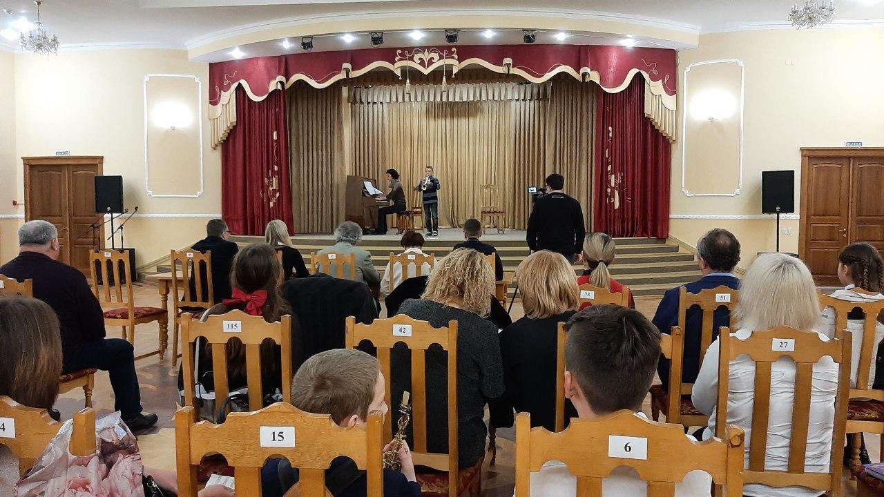 Для юных музыкантов из Курска проведут четыре мастер-класса