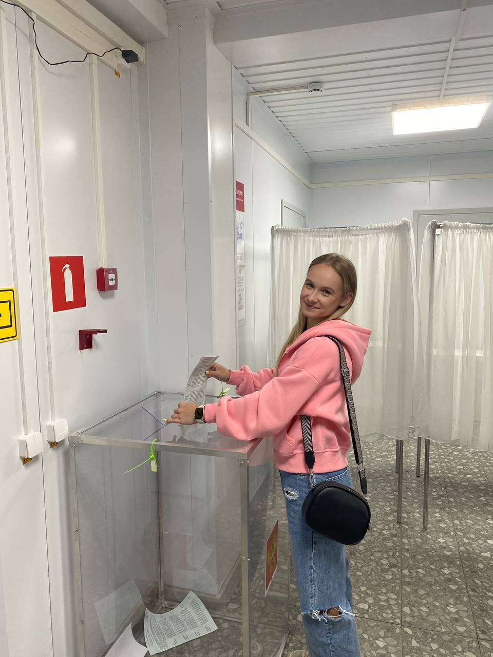Сегодня молодое поколение впервые участвует в досрочных выборах губернатора Курской области