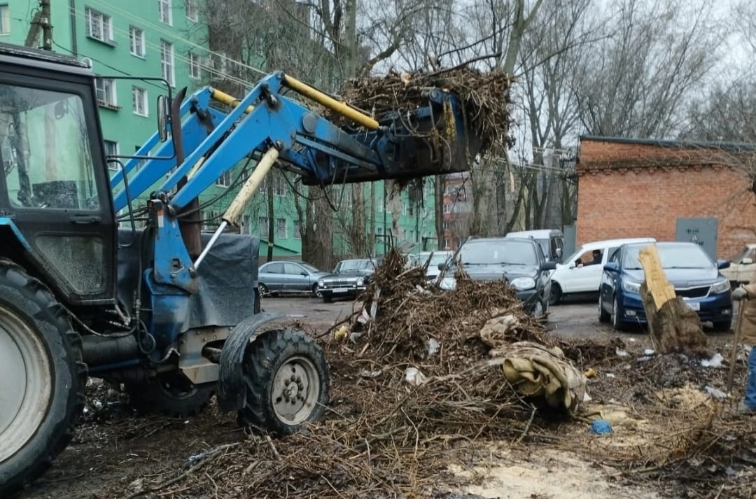 В Сеймском округе города Курске прошли массовые весенние уборки