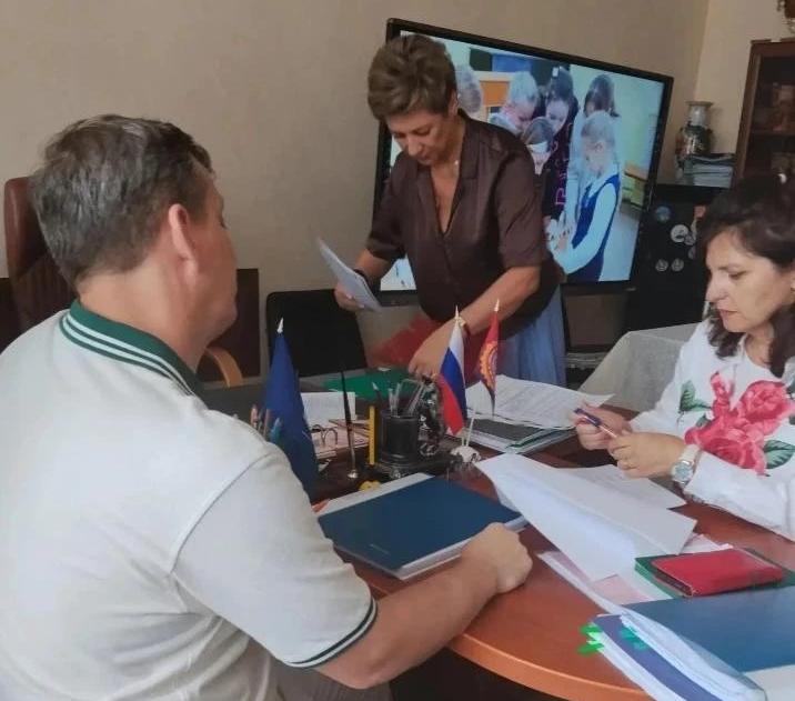 В Курске межведомственная комиссия проверит 65 учебных учреждений