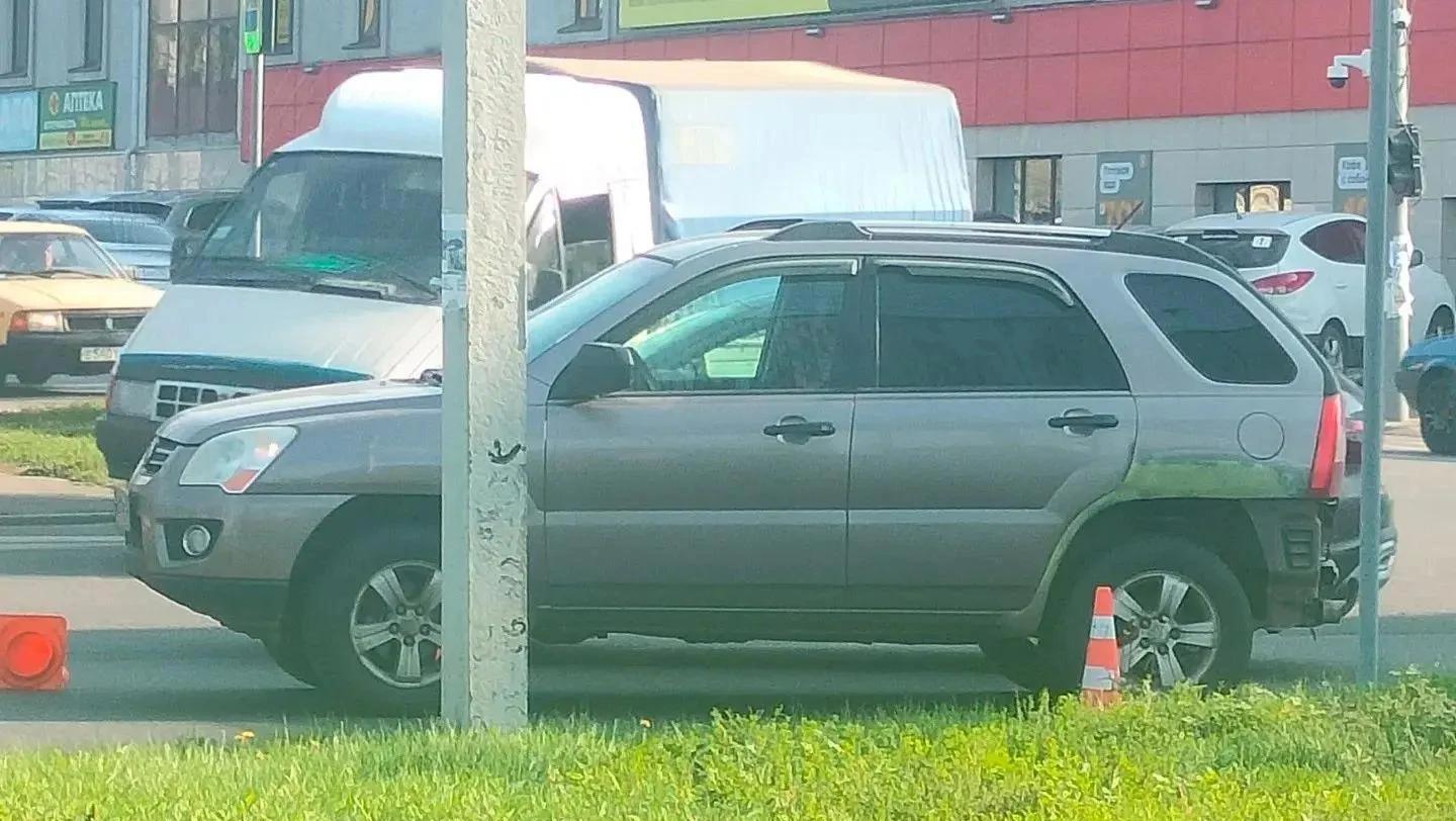 Автомобилист сбил 12-летнюю девочку в районе Октябрьской улицы Курска