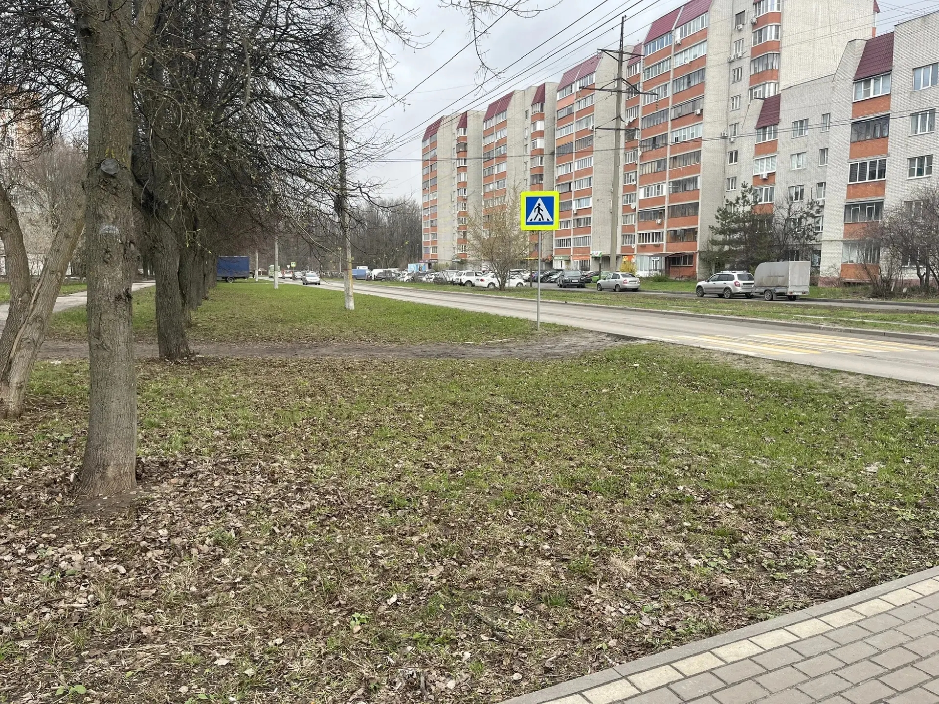 Между Орловской и 50 лет Октября в Курске навели порядок