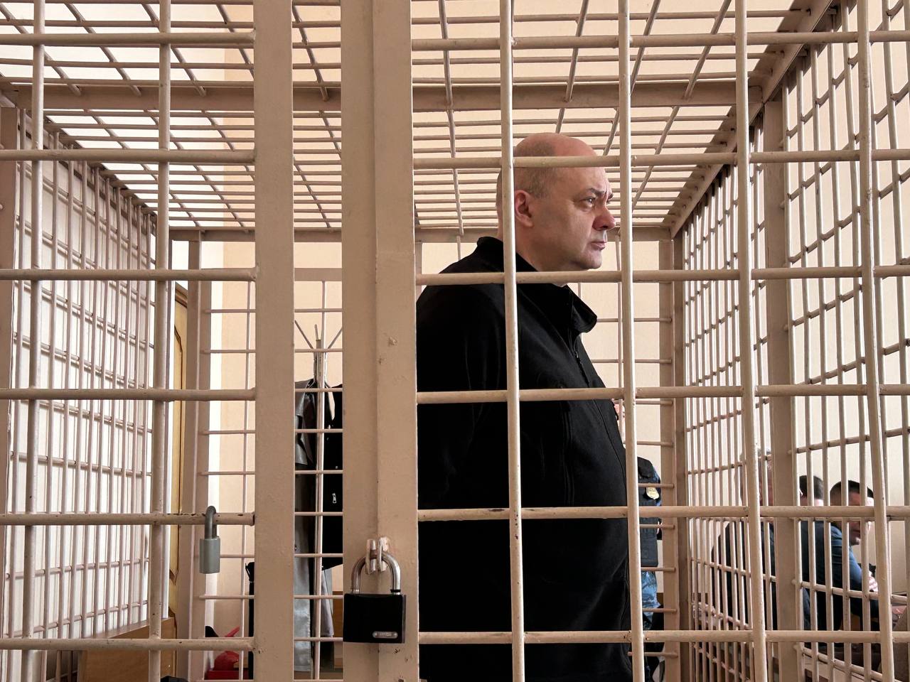 Обвиняемый в получении взяток экс-глава Курской области Алексей Смирнов признал вину