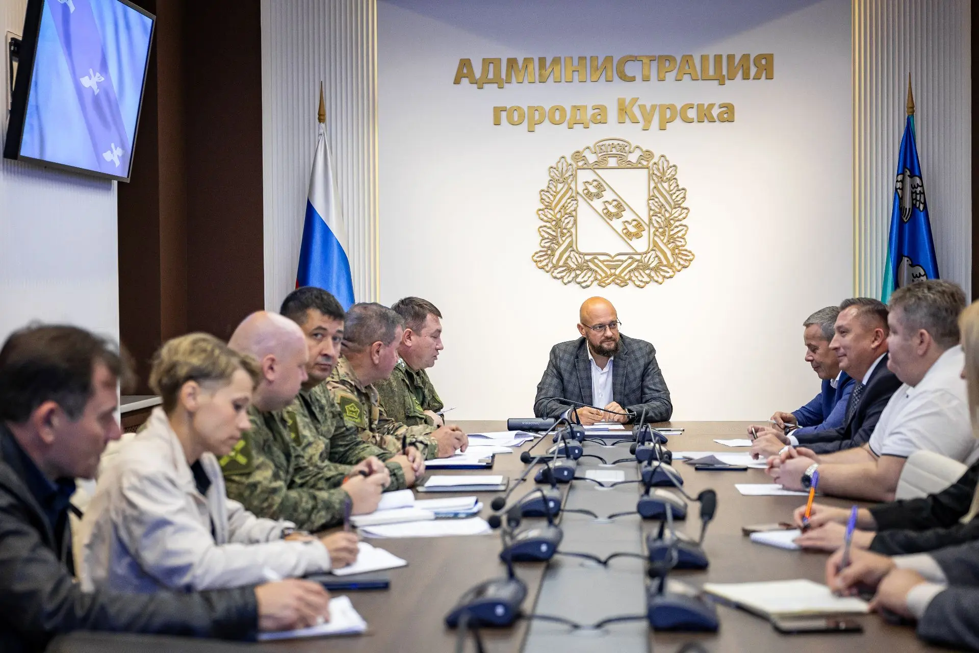 Курские вузы поддерживают студентов, подписавших контракт с Минобороны