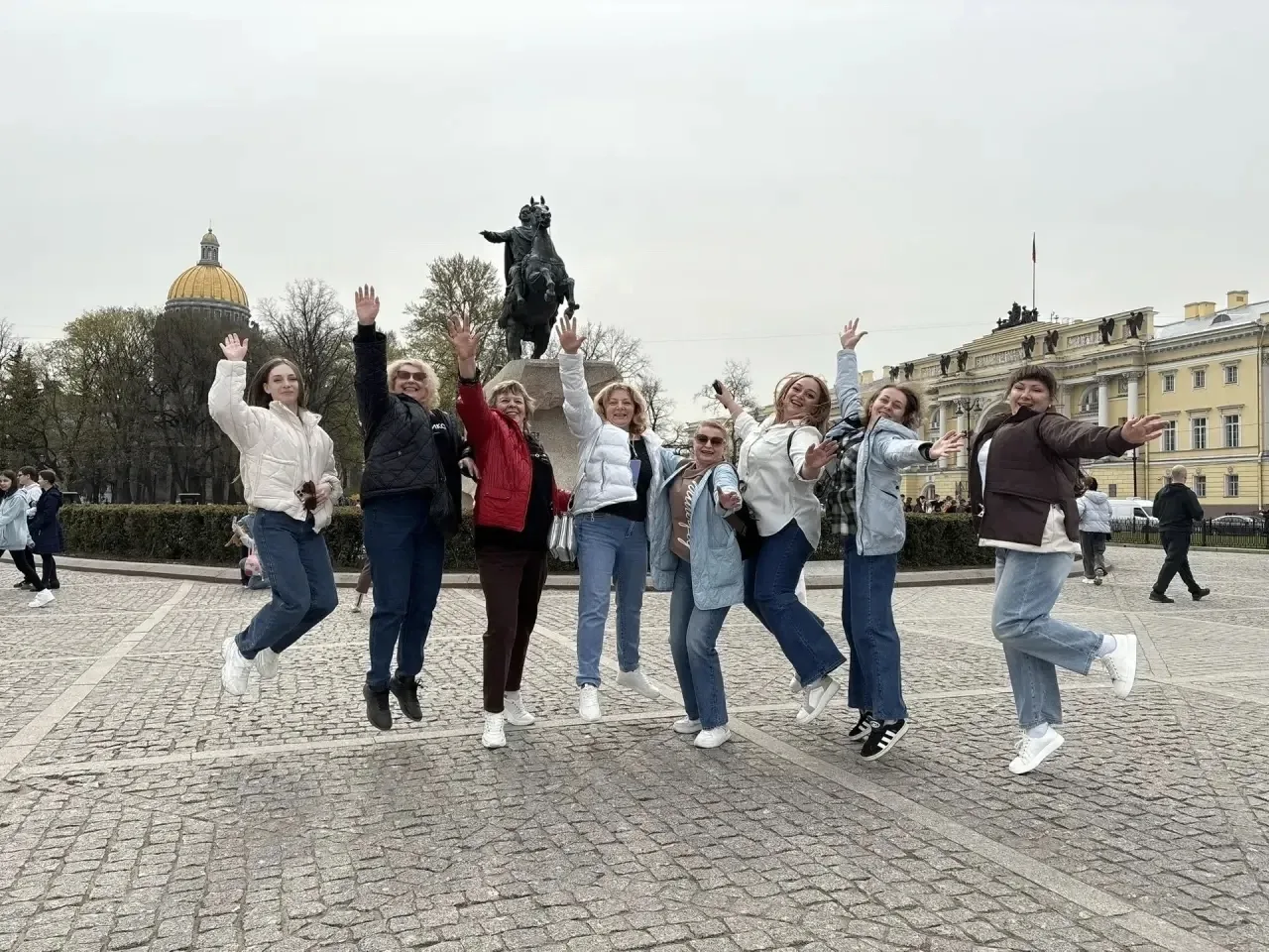 Курские воспитатели участвуют в фестивале профессиональных клубов в Санкт-Петербурге