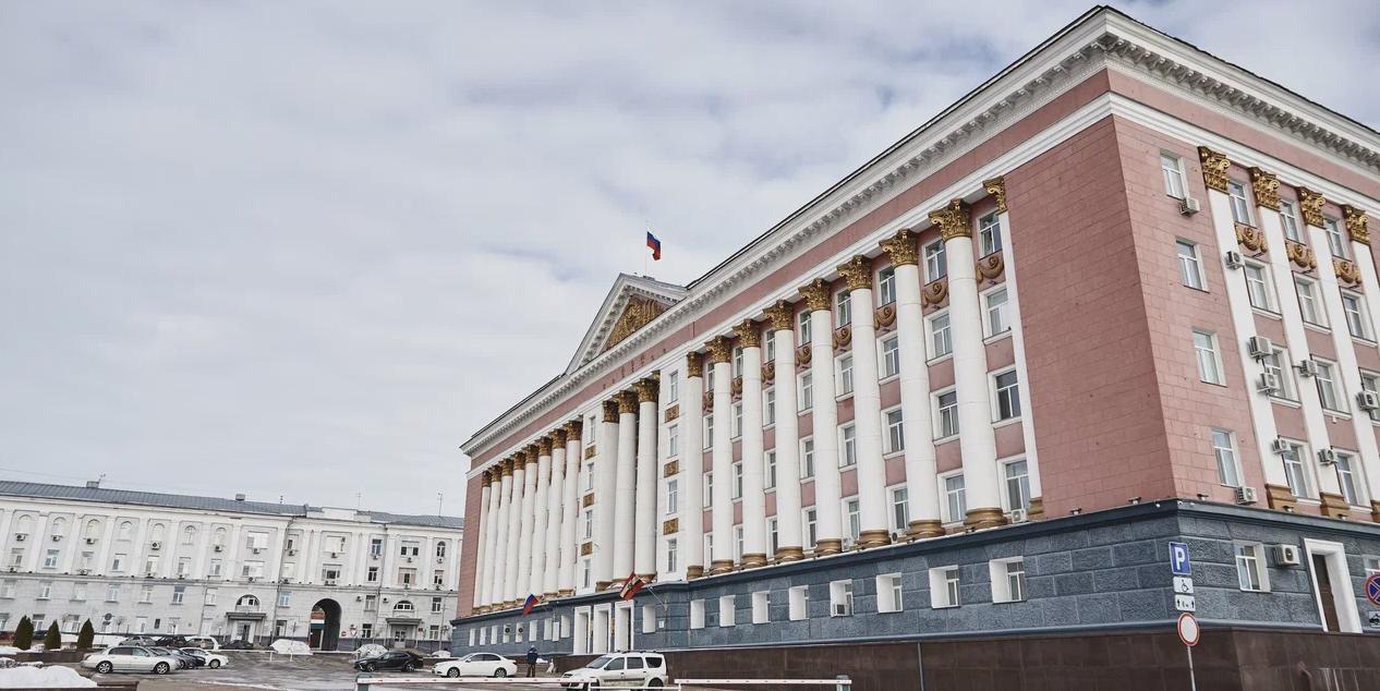 Губернатор Роман Старовойт назвал оперативную обстановку в Курской области напряженной