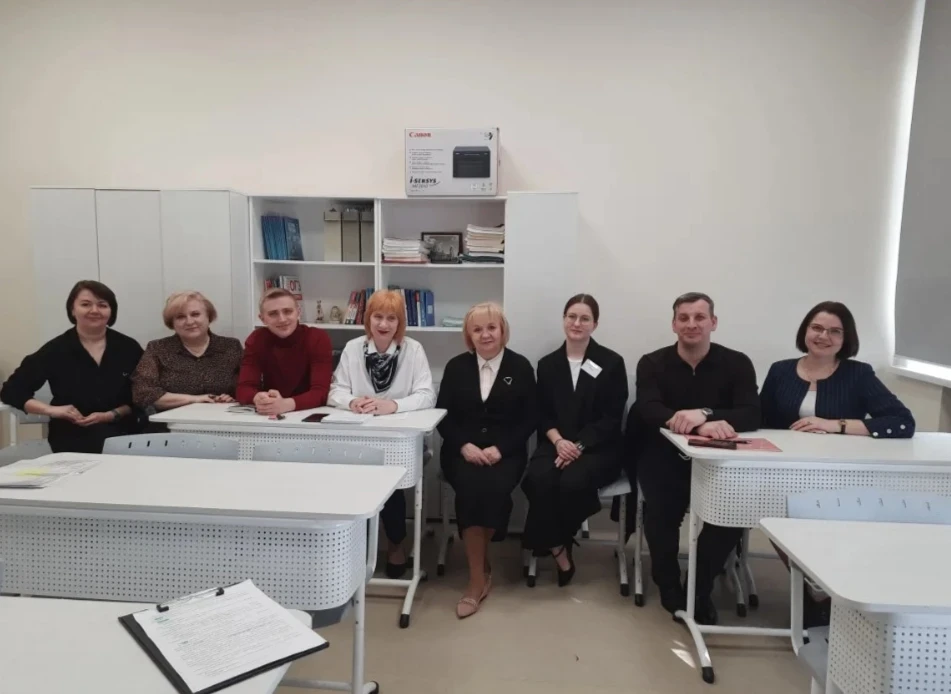 В Курске назвали имена шести финалистов конкурса «Педагогический дебют-2026»