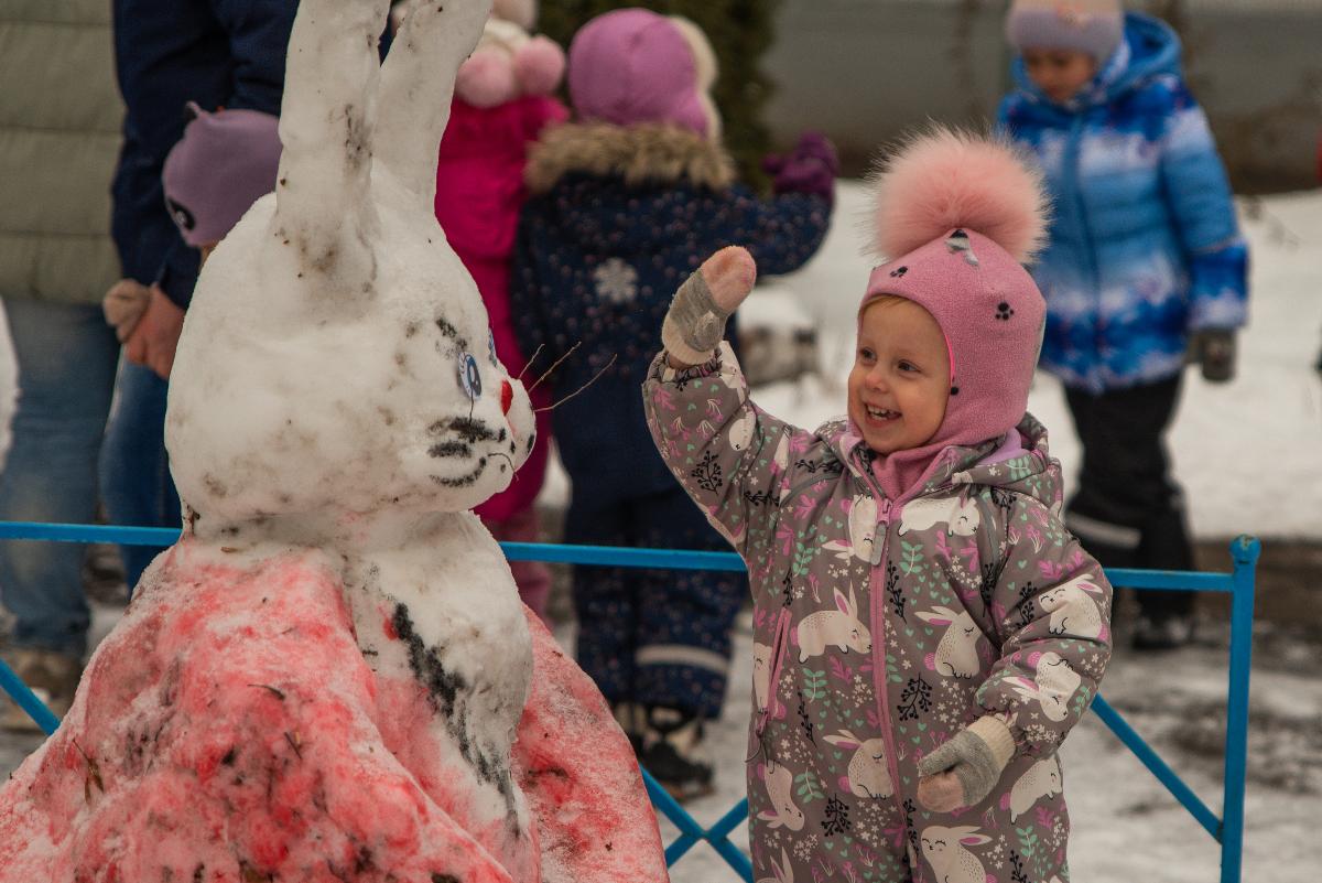 В Курске в детском саду №130 прошел семейный фестиваль «Парад сказок»