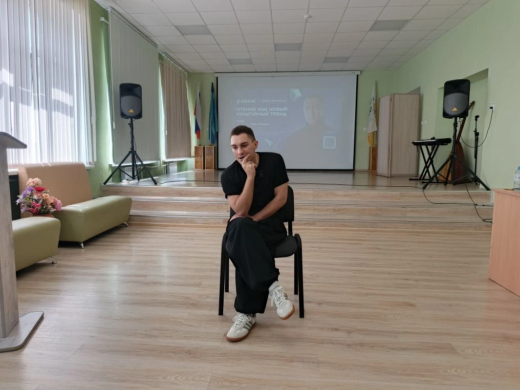Юные куряне пообщались с актером Никитой Павленко