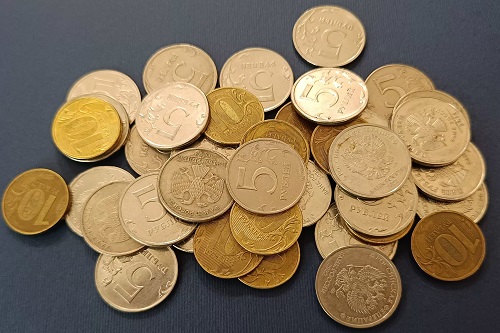 В Курской области сдали в банки более 560 тысяч монет