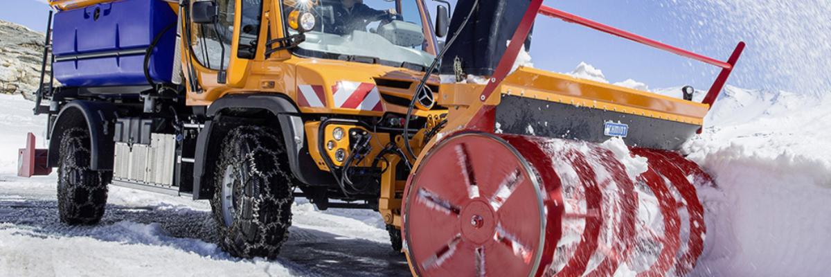 В Курске 8 единиц техники предусмотрены для обслуживания дорог в экстремальных зимних условиях  