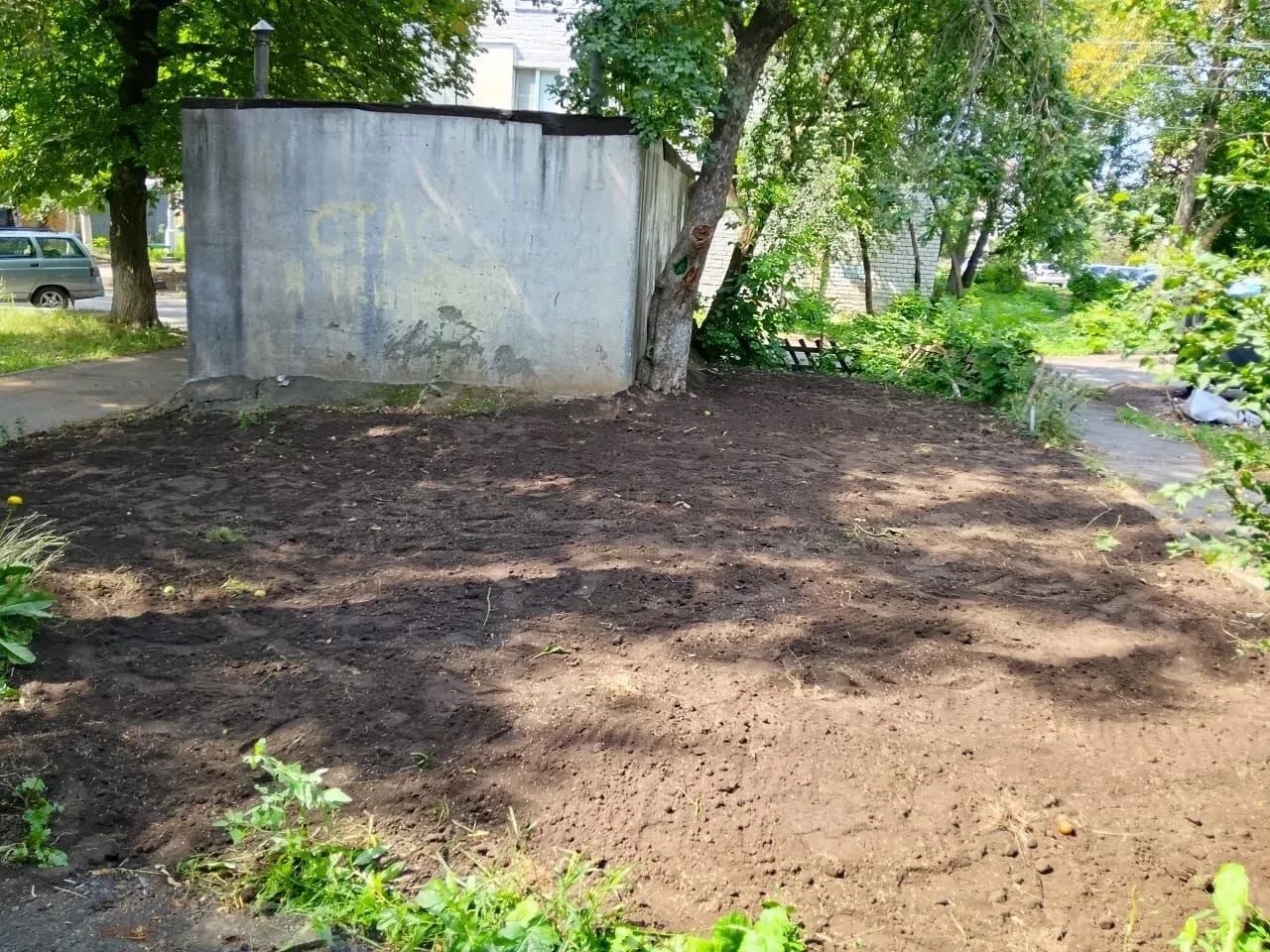 Курские коммунальщики продолжают земляные работы