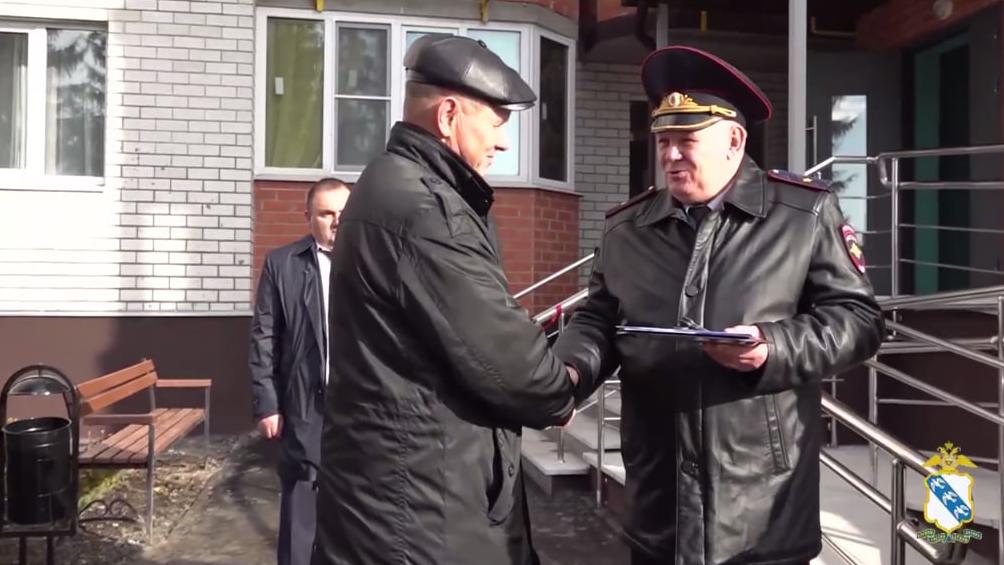 В Курске сдан 40-квартирный дом для полицейских