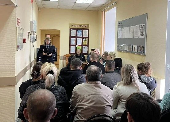 Курским осуждённым рассказали о цене зависимости