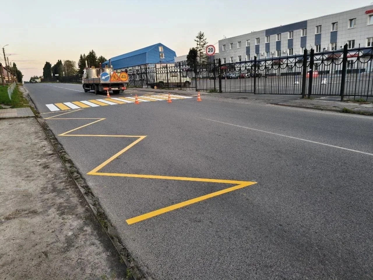 В Курске дорожную разметку нанесут на ста объектах