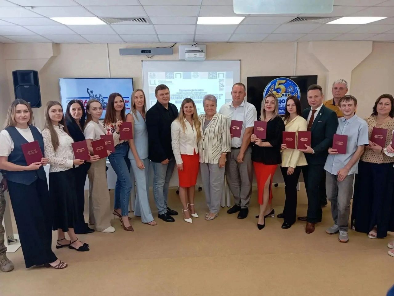  В Курской области Дипломы вручили  выпускникам медиапрограммы