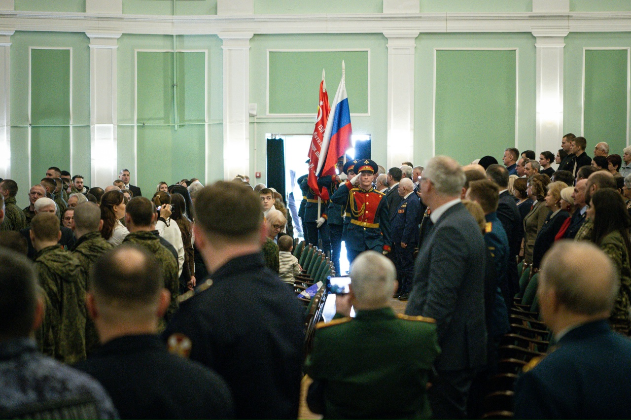 В Курске чествовали защитников и героев