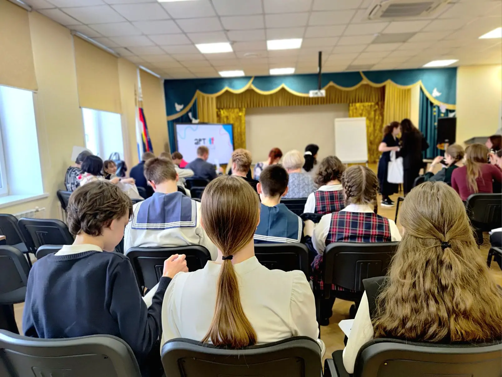 Программа психологической поддержки «Арт – команда» стартовала в курской школе