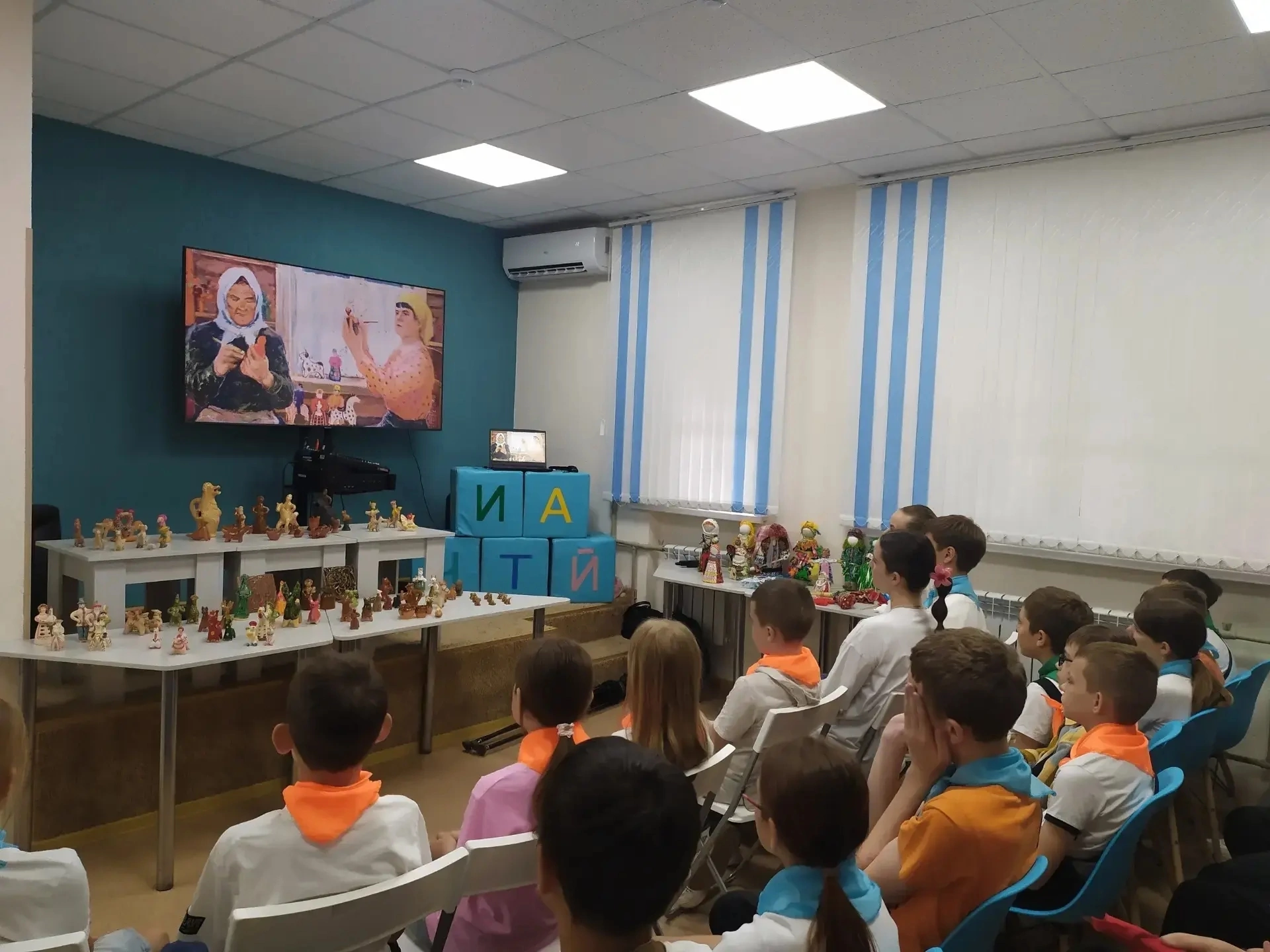 В Курске прошла программа «Палитра народных промыслов»