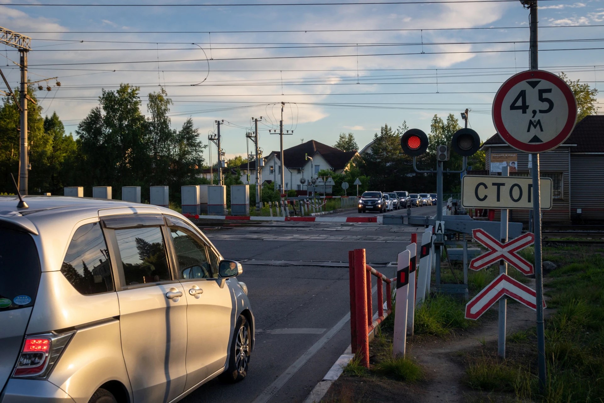 Курян предупреждают об изменении движения на переезде в Понырях до 17:00