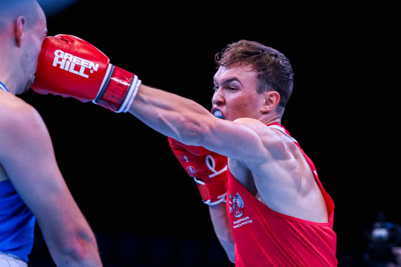 Серебряным призёром первенства Европы по боксу стал курянин Михаил Усов