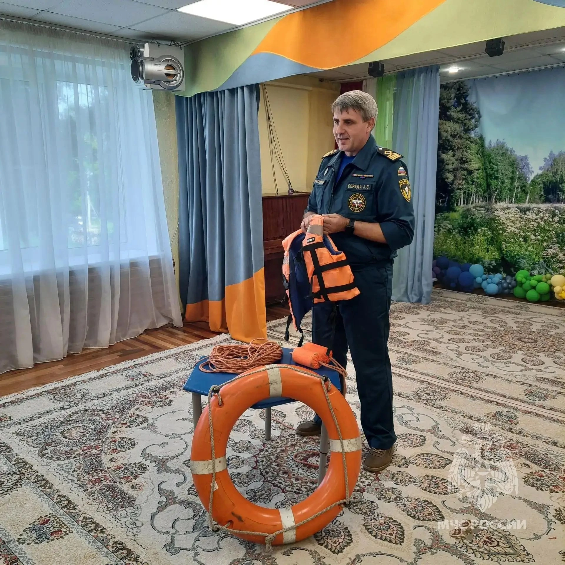 В Курском детском саду № 54 прошло образовательное мероприятие в рамках месячника по безопасности граждан на водных территориях