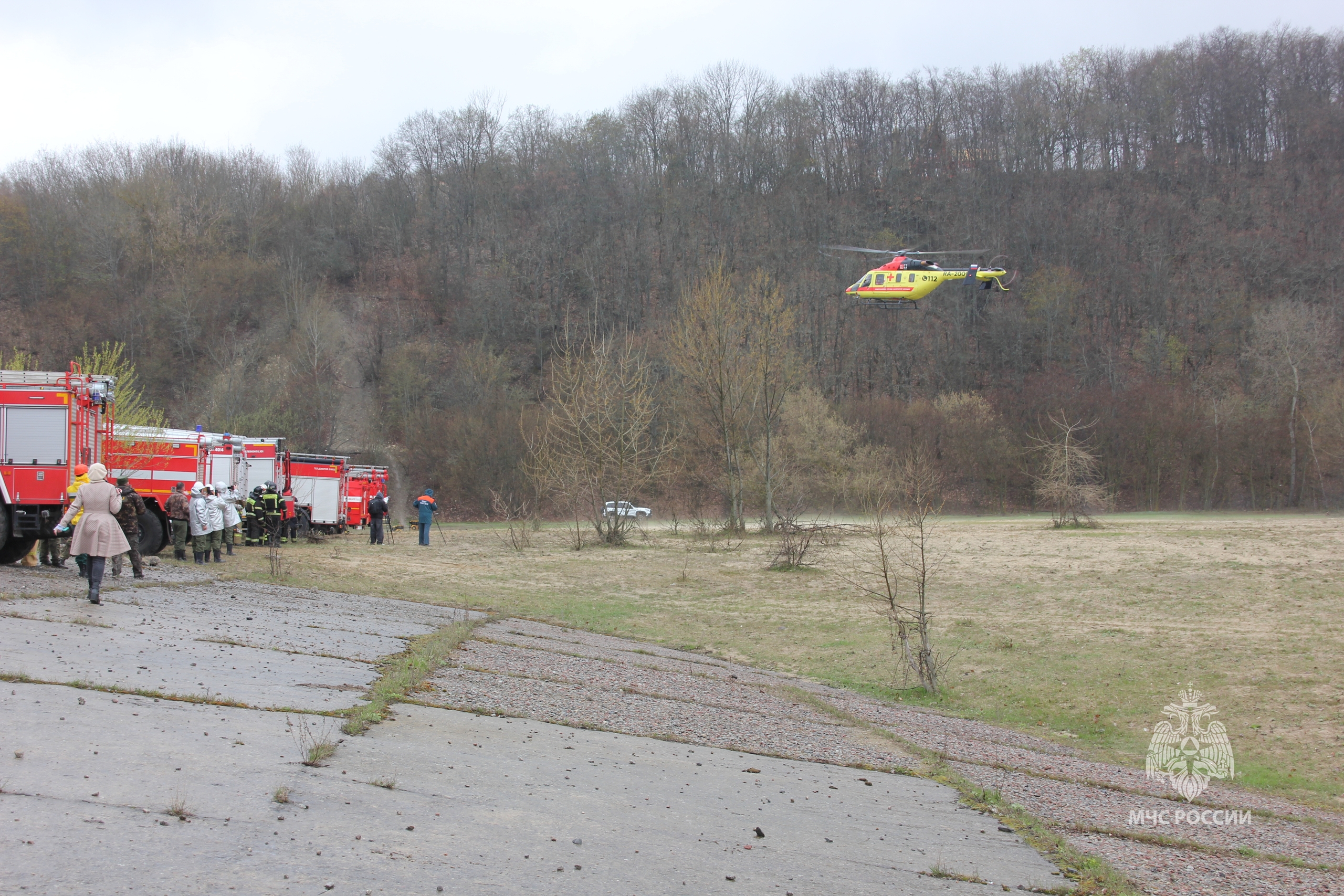 В Курской области к учениям привлекли вертолет