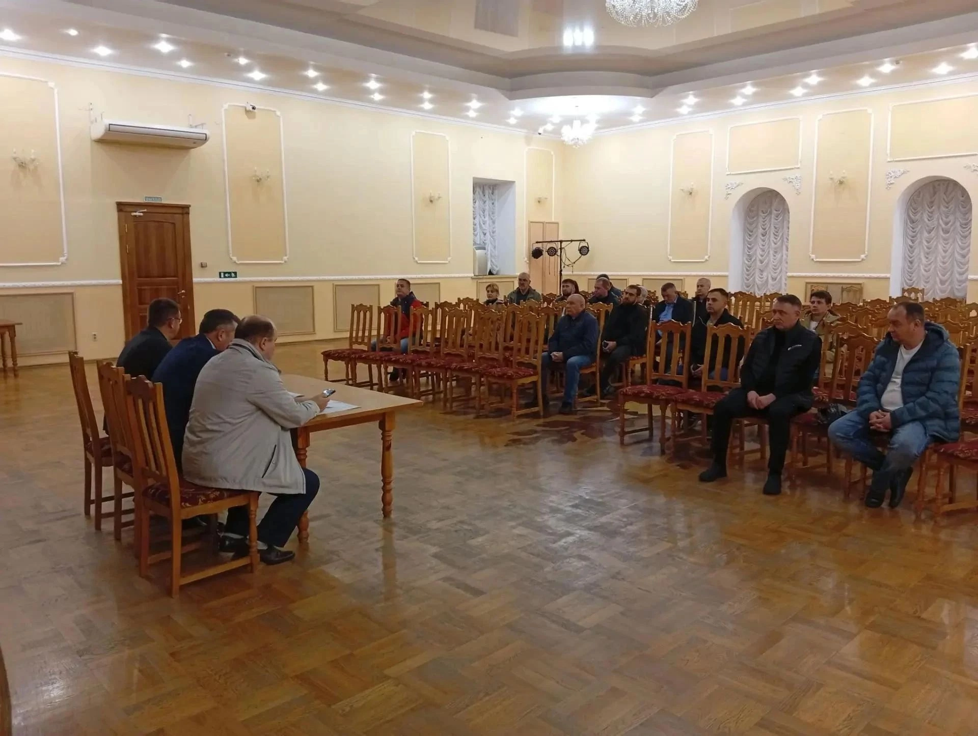 Курские управляющим компаниям напомнили об ответственности за запуск отопления