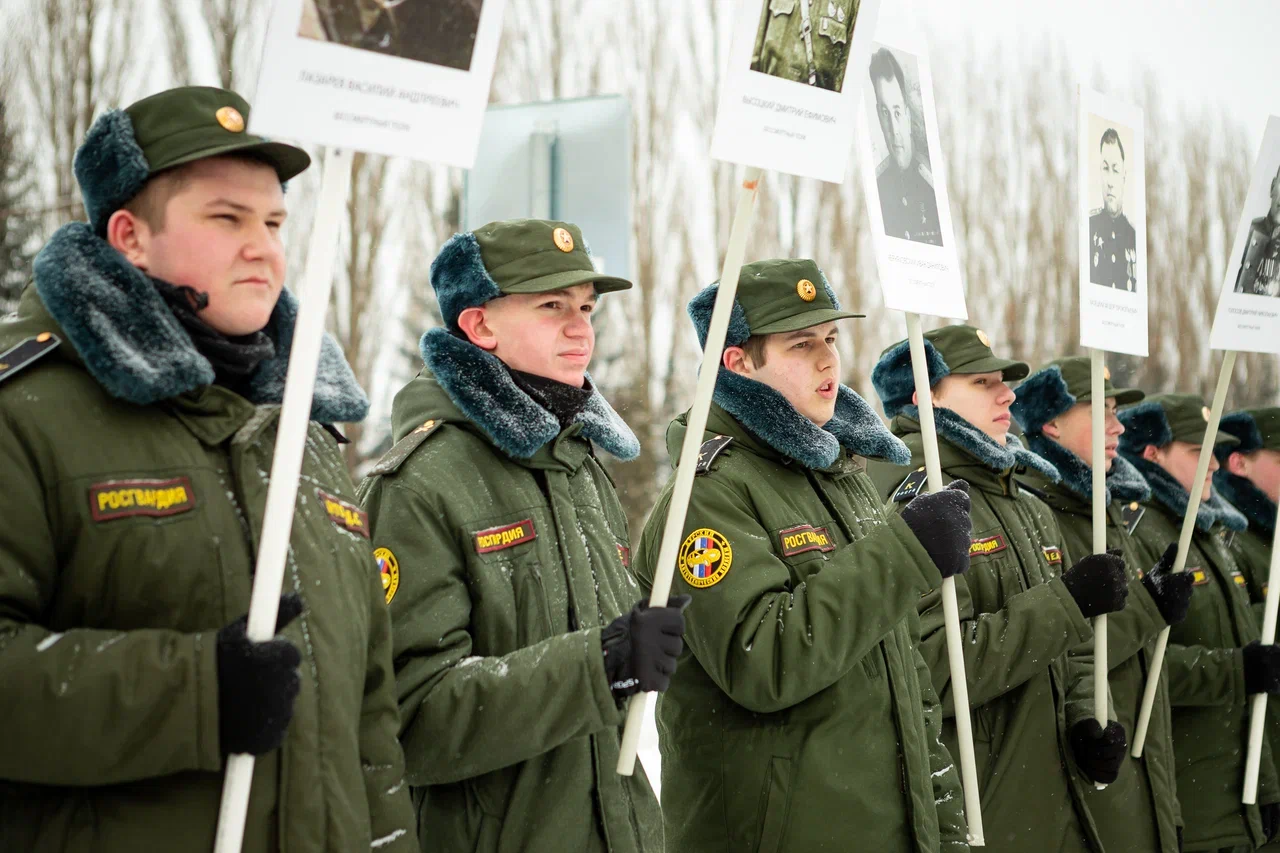 В Курске отметили 83-ю годовщину освобождения от фашистов