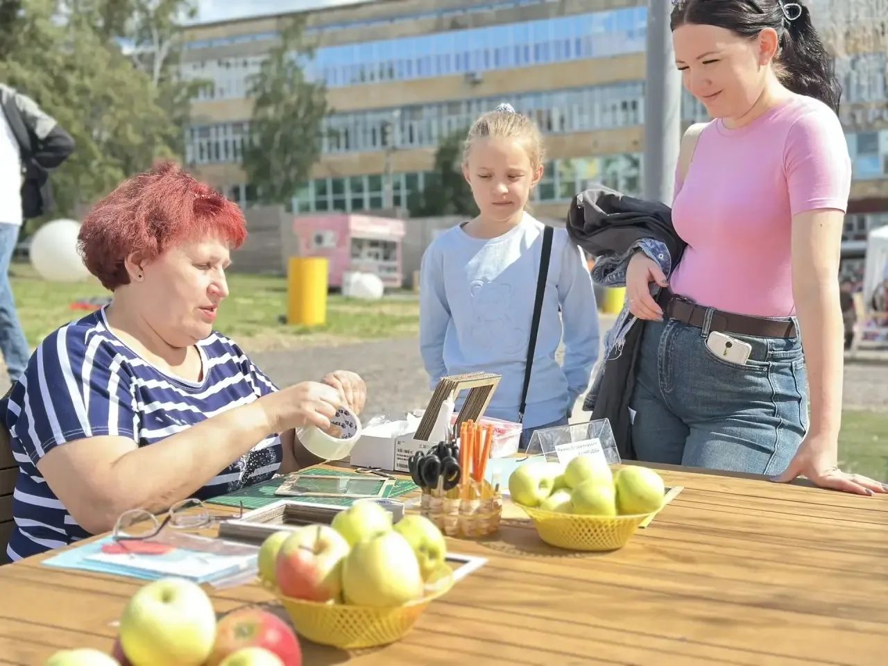 На Полугоре для курян проходят тематические мастер-классы