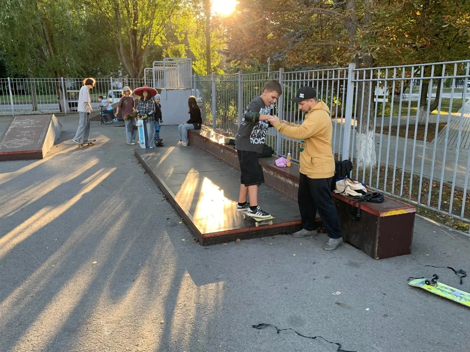 В скейт-парке «Гелиос» по-прежнему работает школа катания на скейтборде