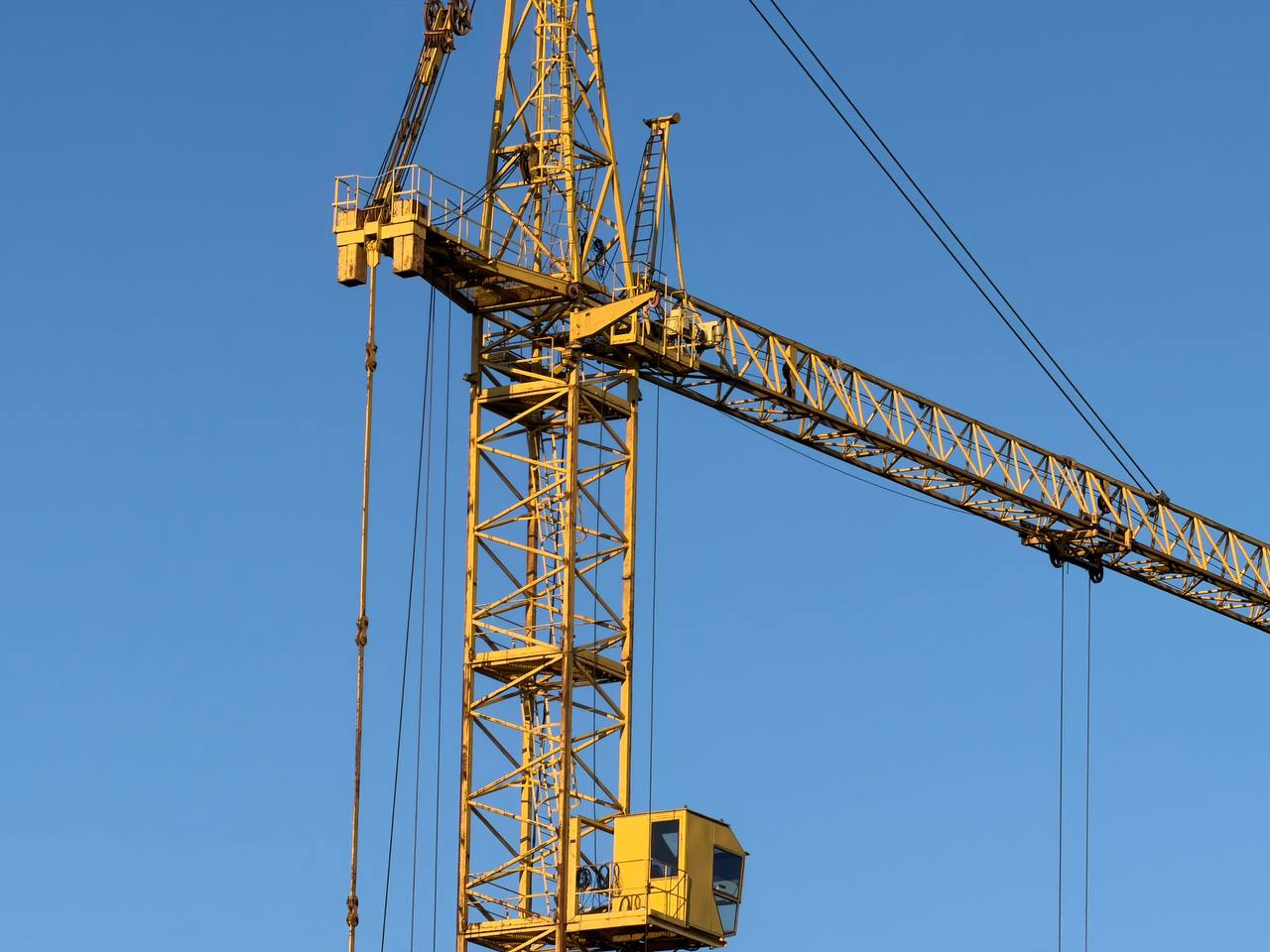 В Курской области начали возводить первые поселки с домами для жителей приграничья