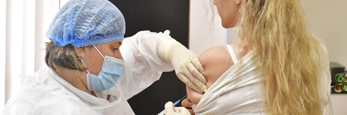 Курян призывают вакцинироваться от гриппа