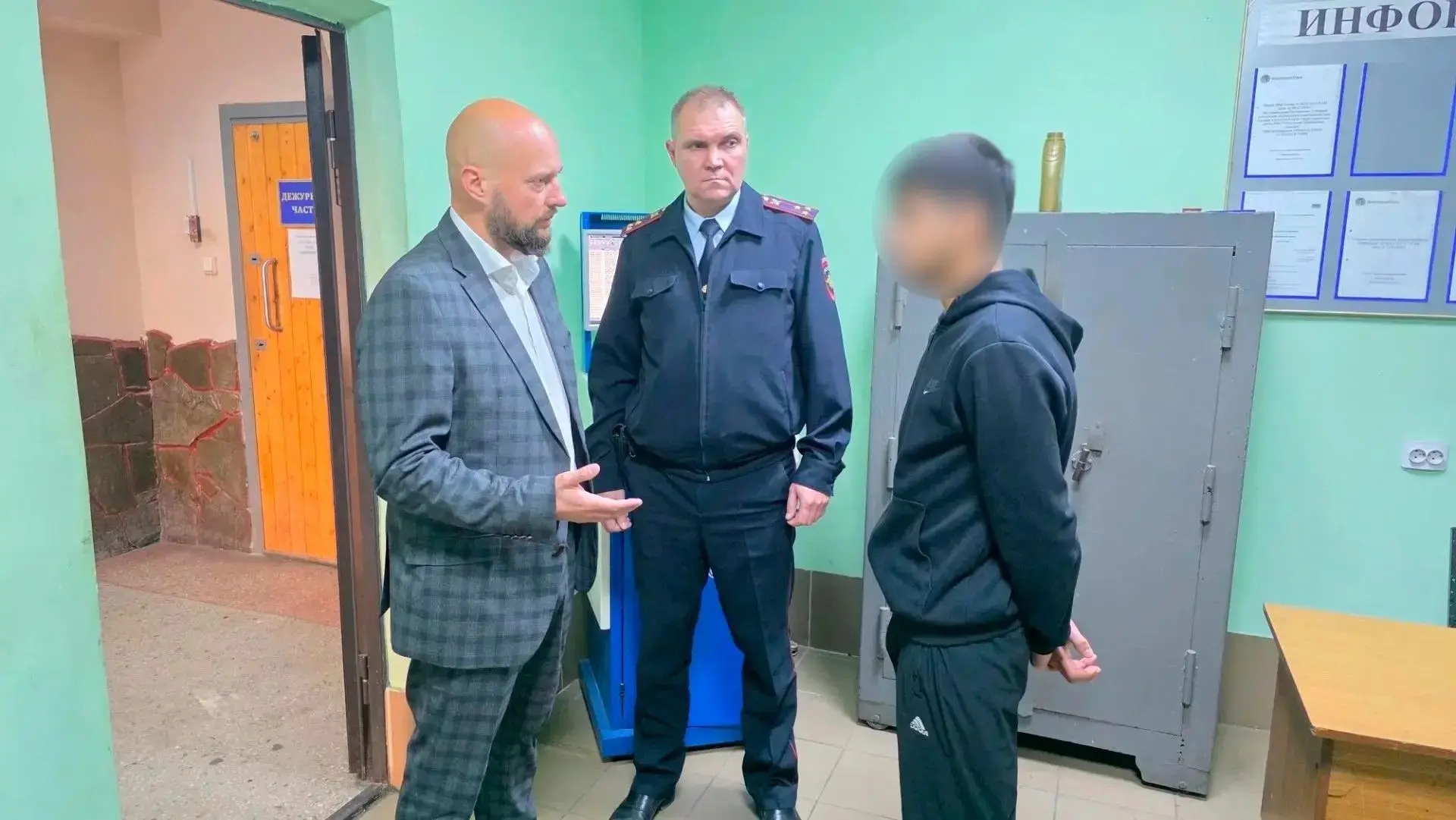 Полиция задержала курянина, сломавшего камеру в переходе