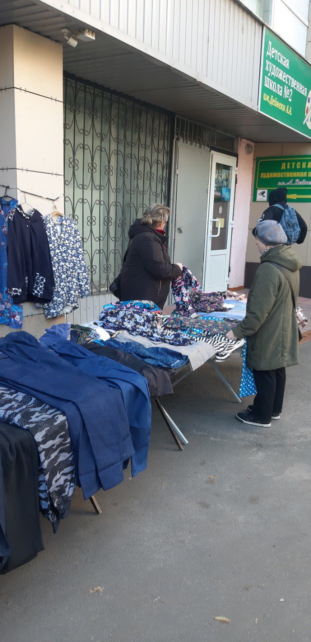 В Сеймском округе Курска составили 8 протоколов за несанкционированную уличную торговлю