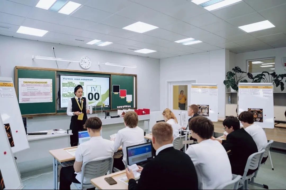 Курские педагоги достойно представили регион в финале Всероссийского конкурса «Мастер года – 2026»