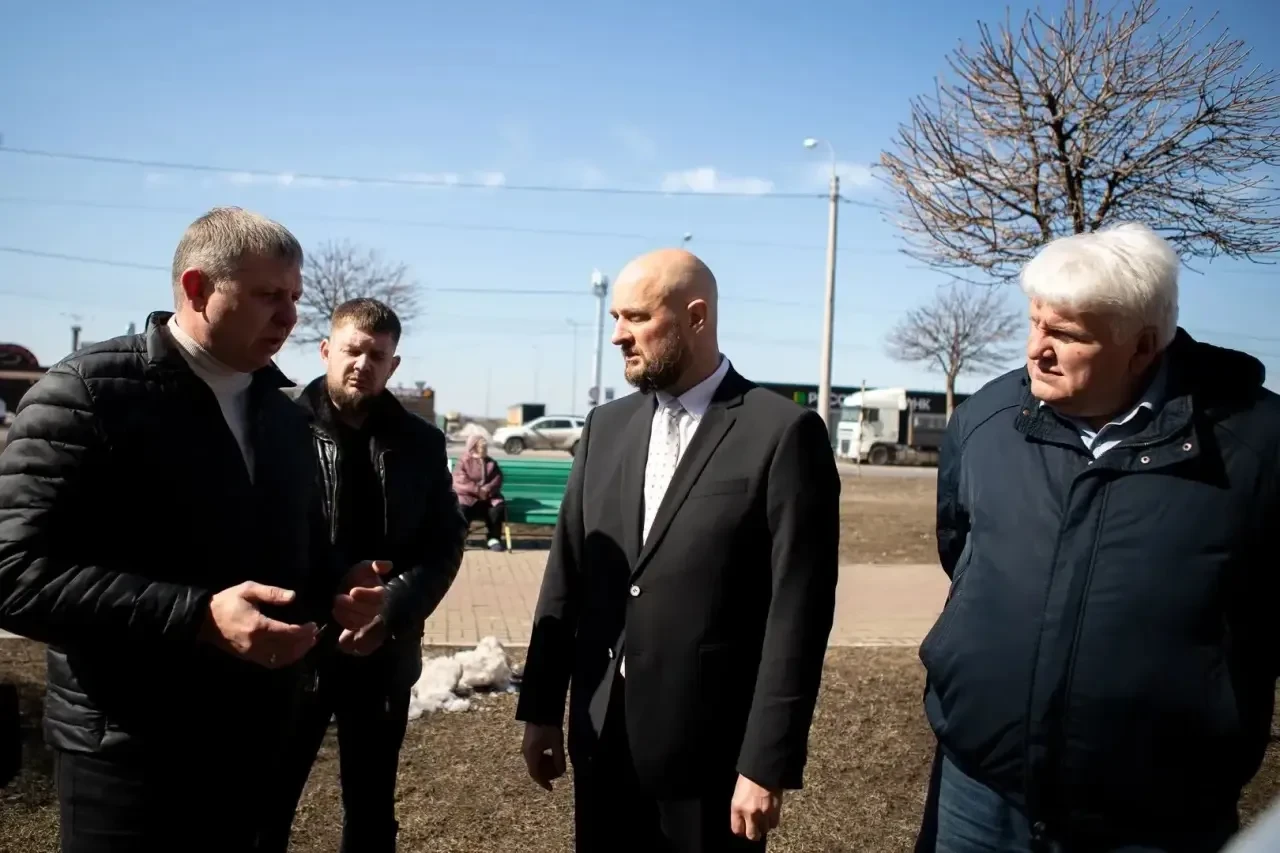 Ямочный ремонт на проспекте Дериглазова в Курске завершат до конца апреля