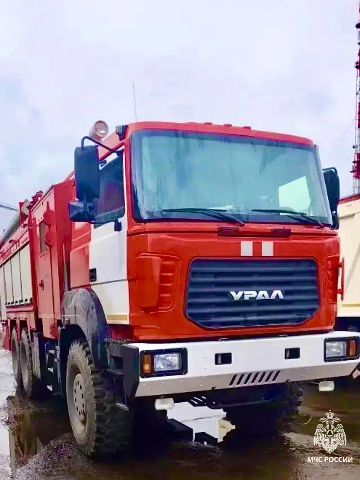 В Курскую область передали пожарный автомобиль «Урал»