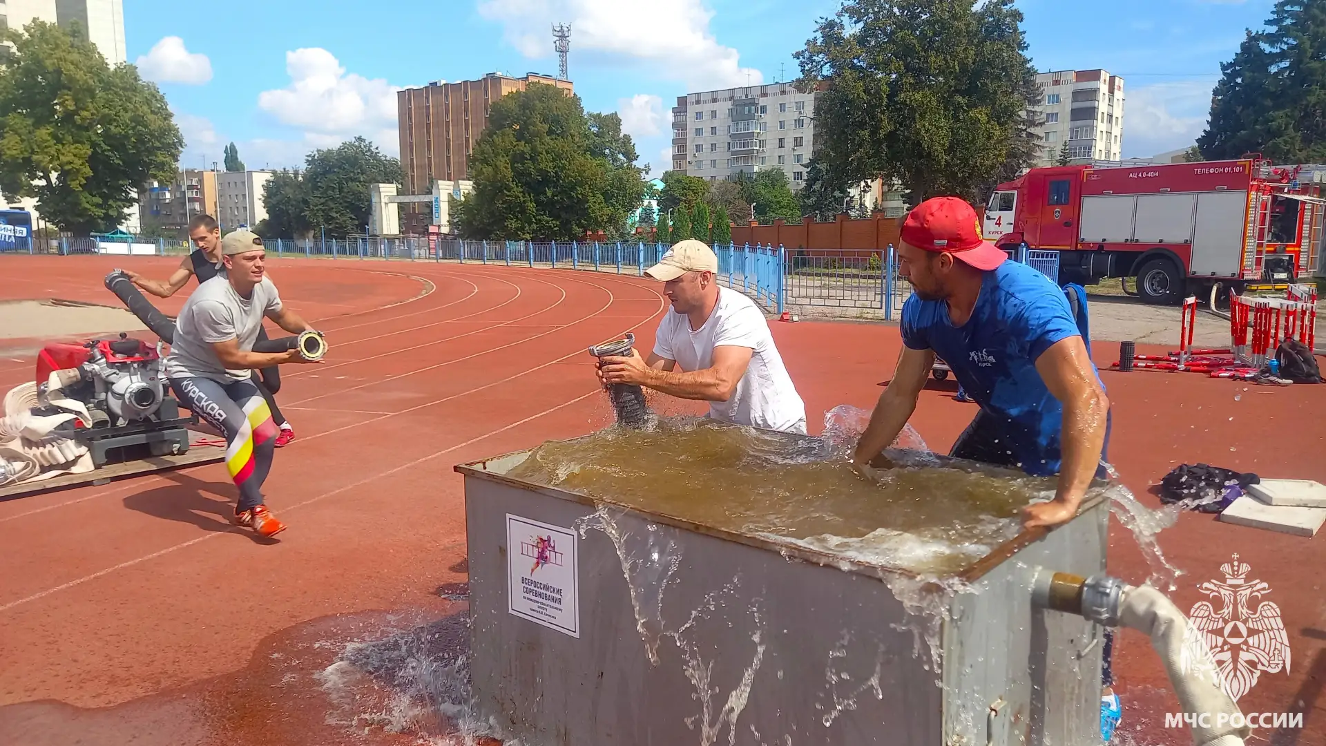 Курские пожарные готовятся к всероссийским соревнованиям