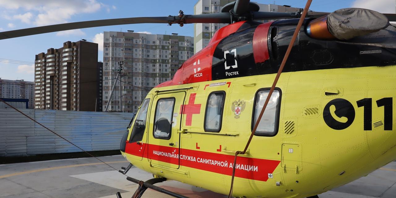2-месячного ребенка доставили на вертолете санавиации из Курска в Москву 