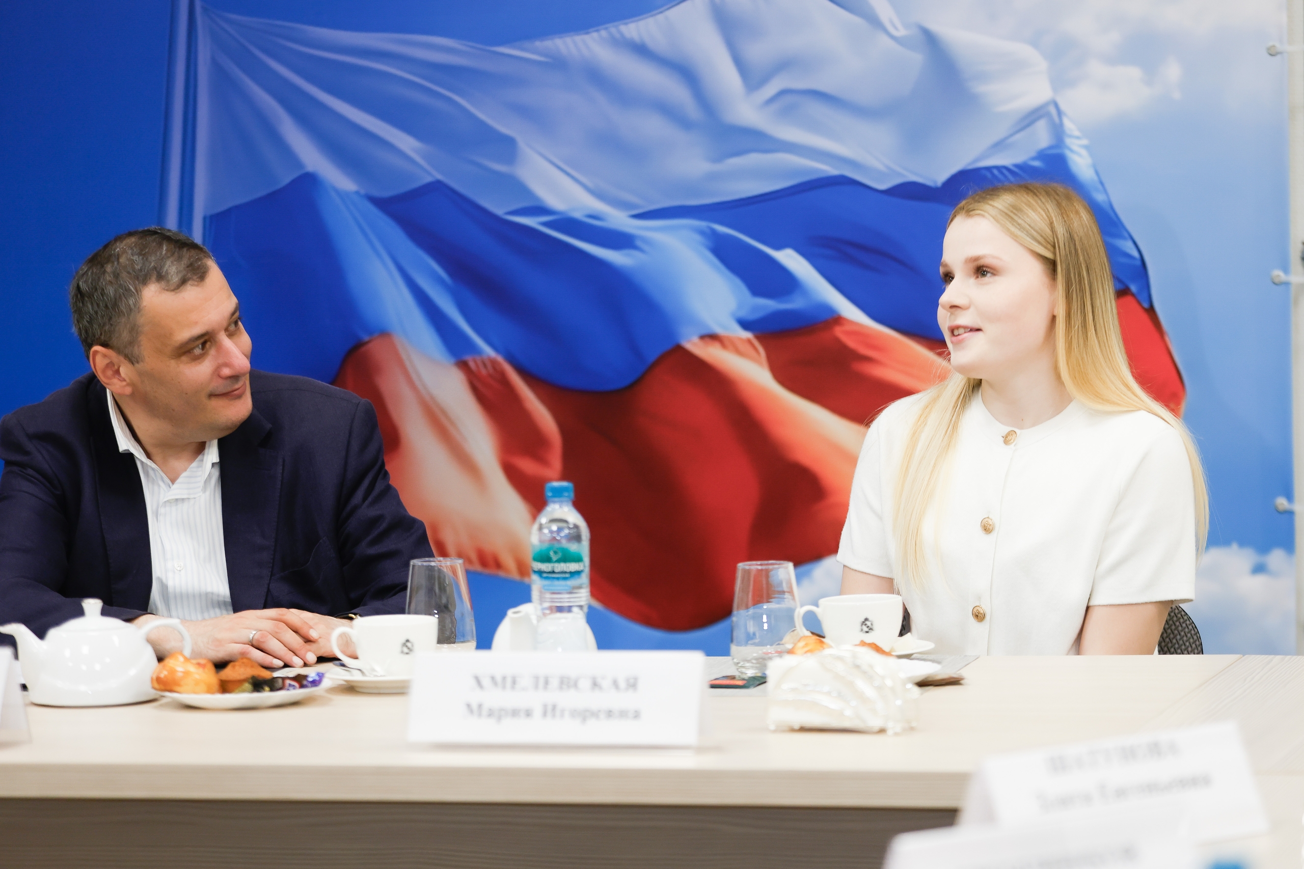 Курские спортсмены рассказали о своих успехах губернатору Александру Хинштейну