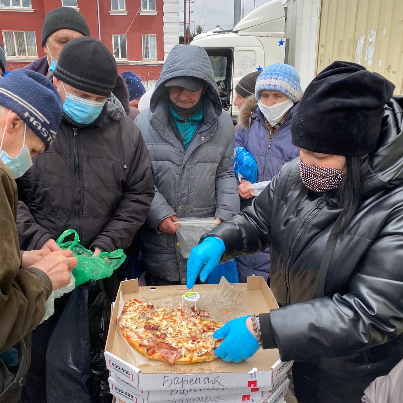 В Курске в воскресенье 3 апреля прошел очередной благотворительный обед