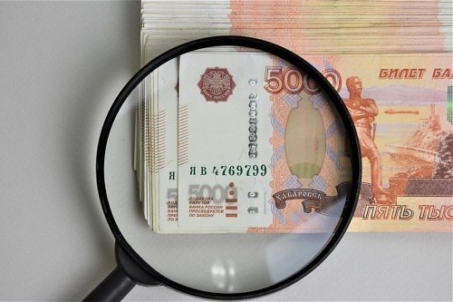 За год в Курской области обнаружили  35 поддельных банкнот