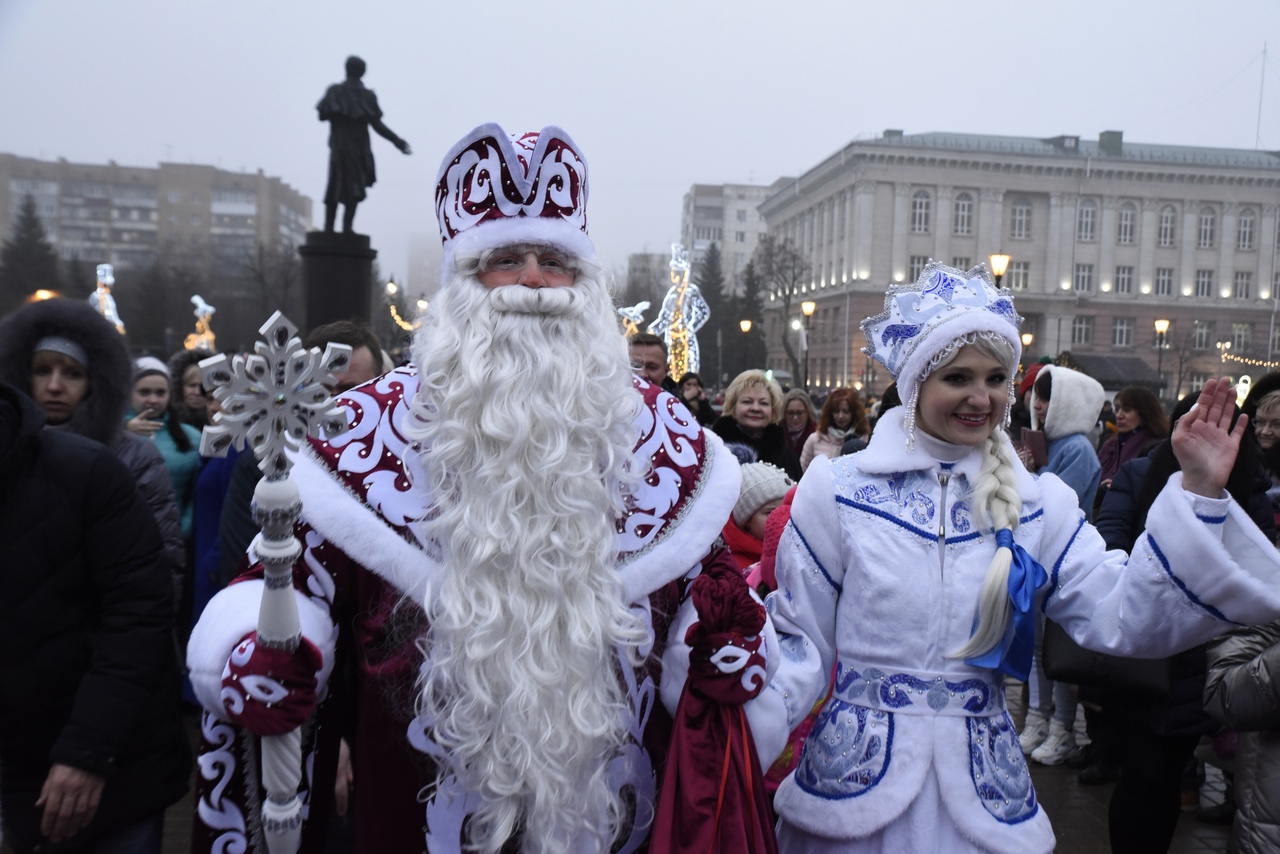 На Театральной площади заработает приемная Деда Мороза