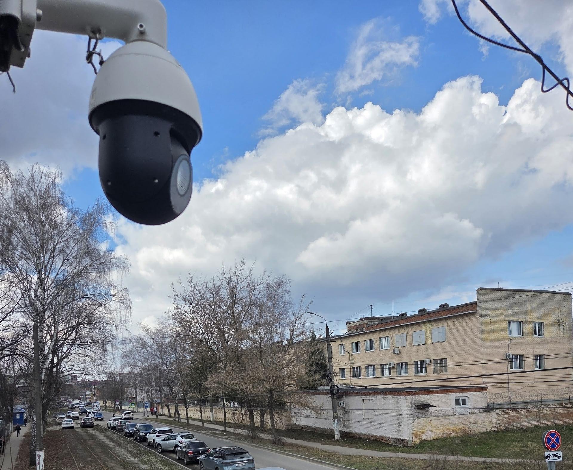 В Курске на Пирогова установили новые дорожные камеры