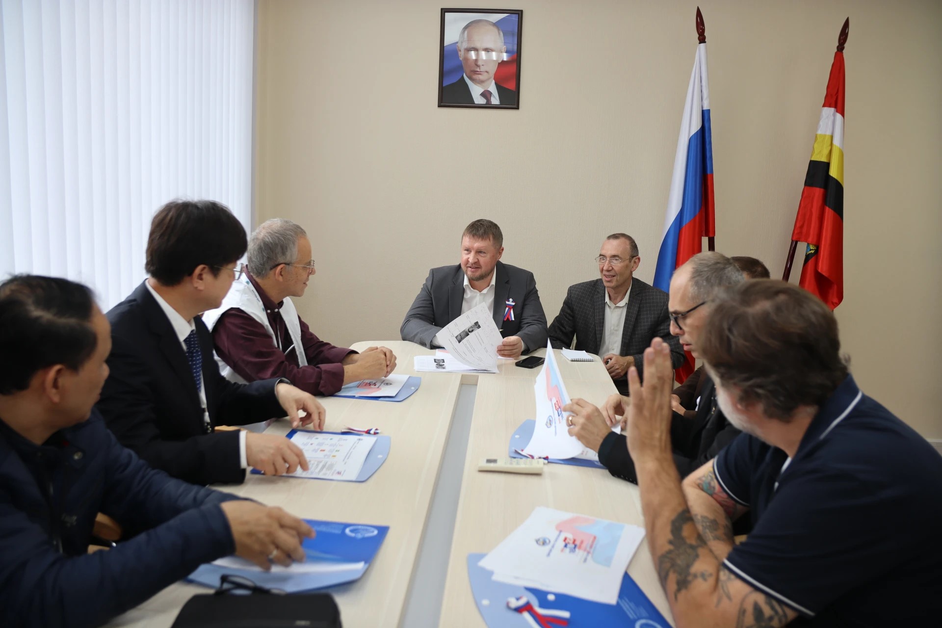 Иностранные наблюдатели из пяти стран прибыли в Курскую область