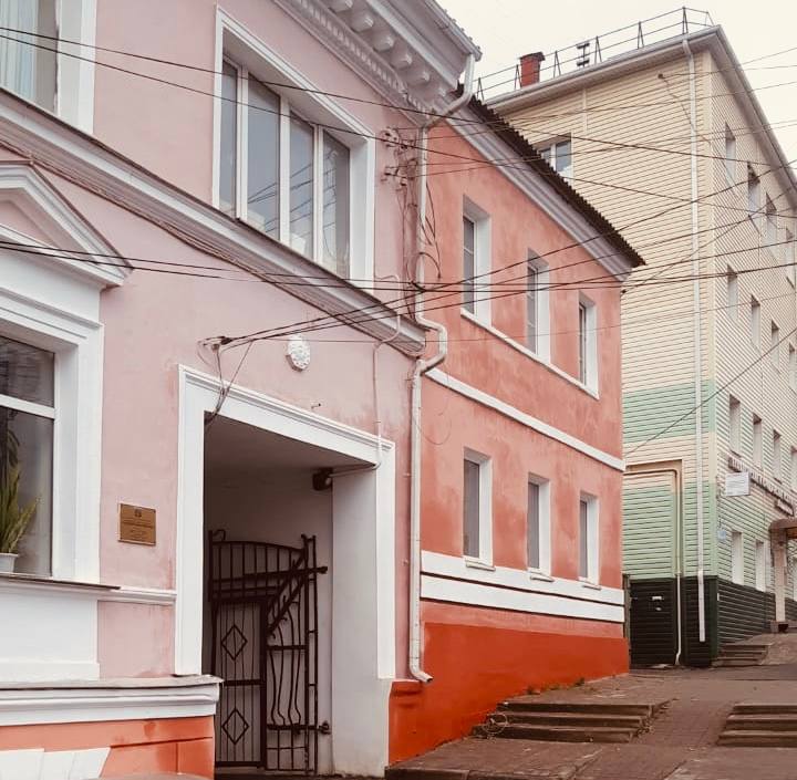 Куряне должны привести в порядок документы на право проживания в общежитиях 