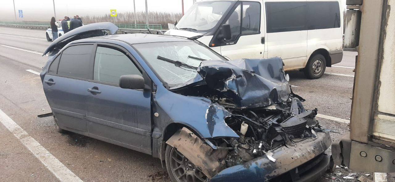 В Курской области утром 8 ноября случилась авария с участием трёх транспортных средств 