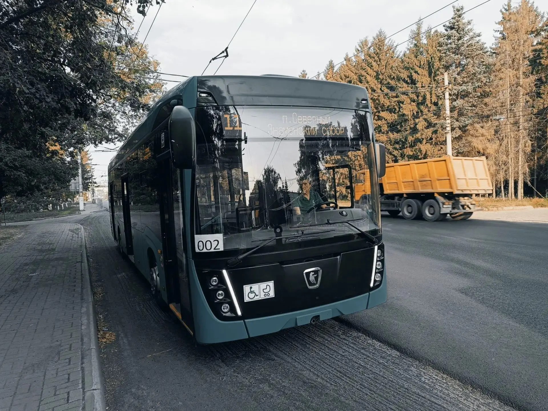 В Курске на маршрут 11 вышел тестовый троллейбус