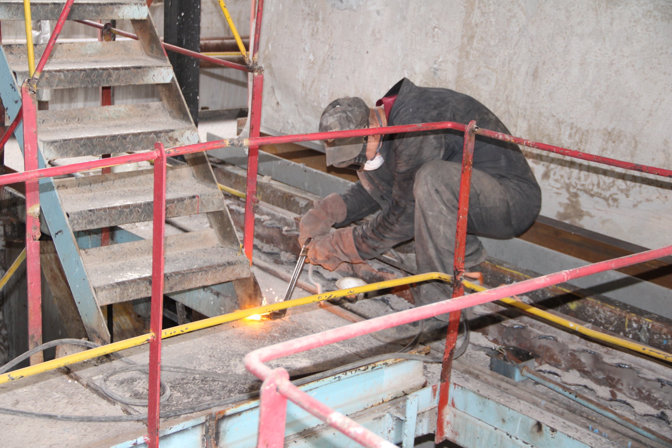 В Курске капитально ремонтируют четвертый водогрейный котел ТЭЦ СЗР